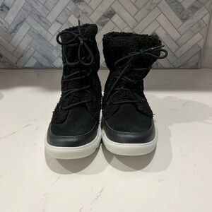 Sorel Boot- 7.5 - black